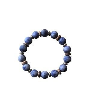 BEADED STRETCH BLUE & WOOD CALMING BRACELET